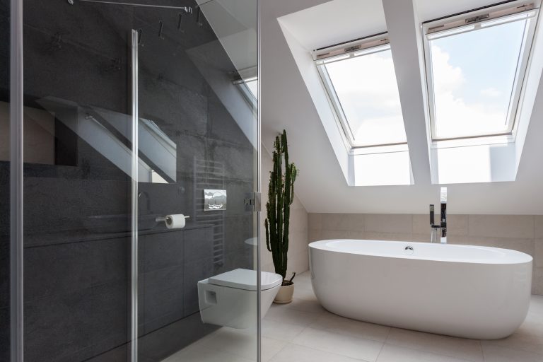 Reliable Tankless Water Heater Service in Greater Portland bathroom